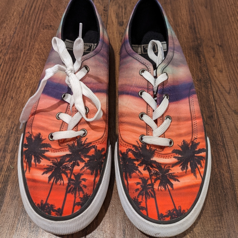 Lugz sneakers with beach print